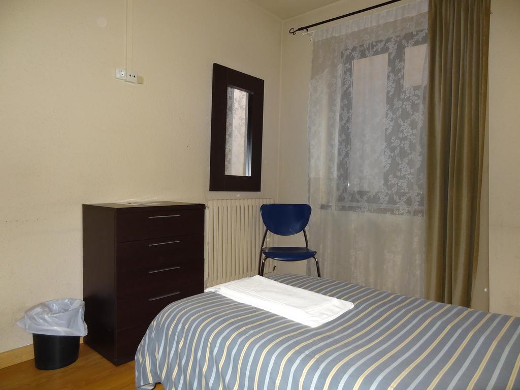 Hotel Hostal Cal Forner Andora  Pokój zdjęcie
